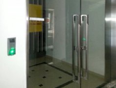 珠江新城门禁安装F18案例